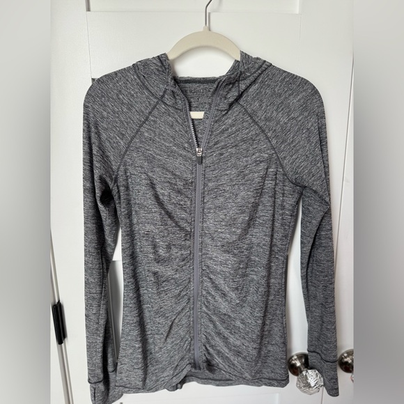 Athleta Pacifica Crosscurrent UPF 50 Hoodie Jacket size S - Picture 3 of 9